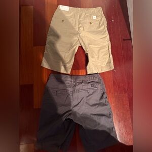 American Eagle Outfitters Men's Khaki and Gray Shorts